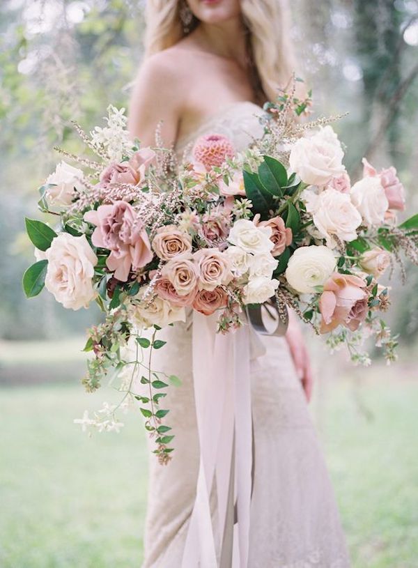 ramo romántico rosa y blanco