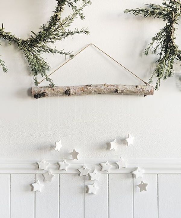 adornos navideños con estrellas de arcilla