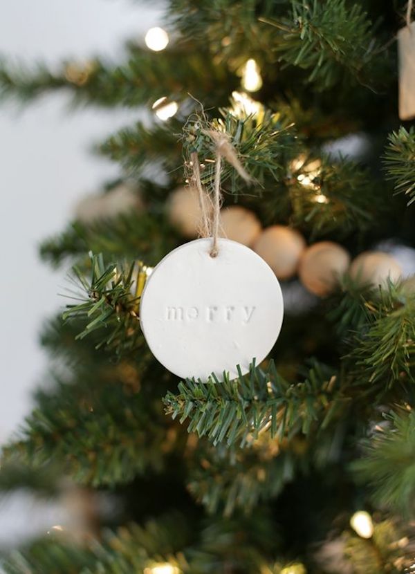 adornos de árbol de navidad de bricolaje hechos de arcilla