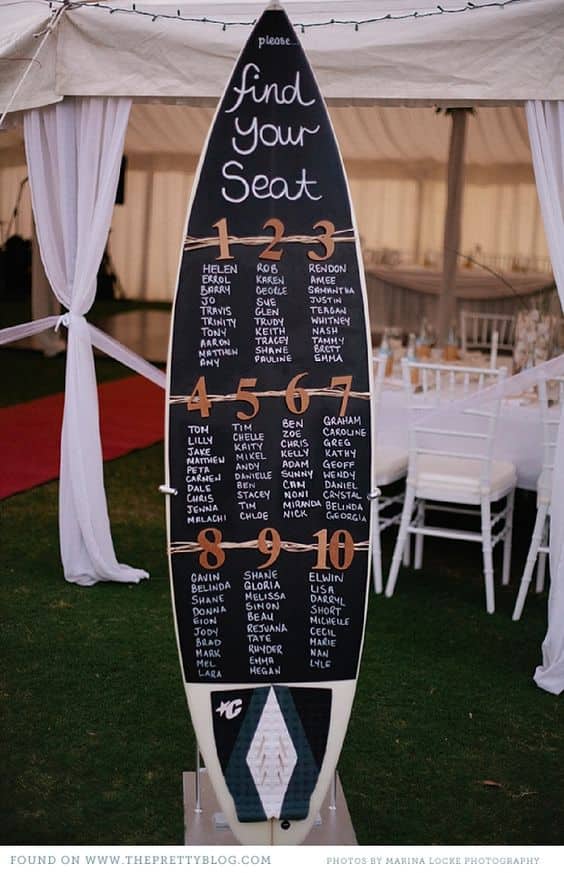 boda hawaiana. tabla de surf