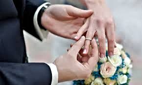 en que dedo va el anillo de matrimonio