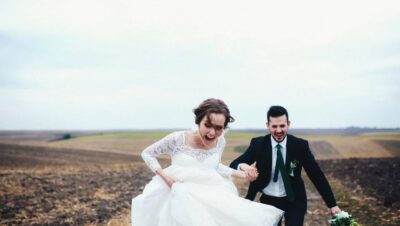 ¿Cómo evitar las marcas de sudor en un vestido de novia?