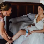 ¿Quién le pone la liga a la novia?